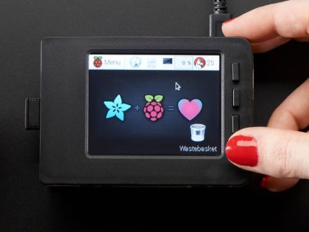 Adafruit: Faceplate and Buttons Pack for 2.8" PiTFTs