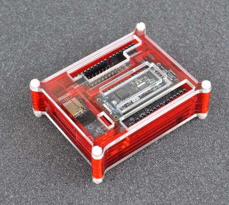 Primo Components Spresense Main Board + Extension Behuizing Rood